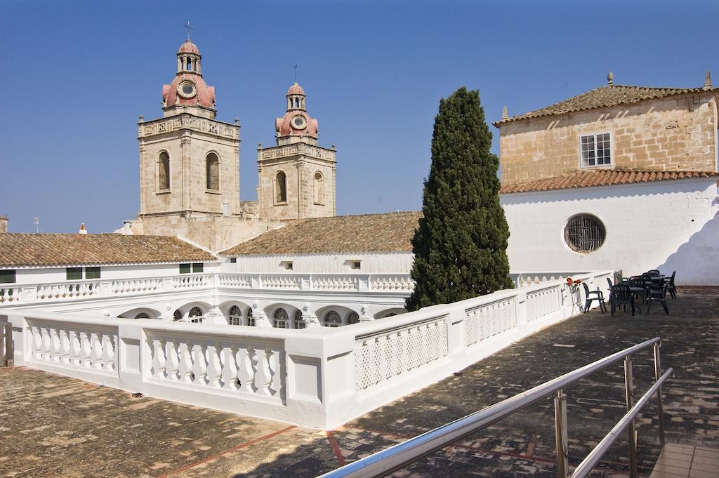 Grupoandria El Claustre De Ciutadella - Hospederia Hostel Exterior foto